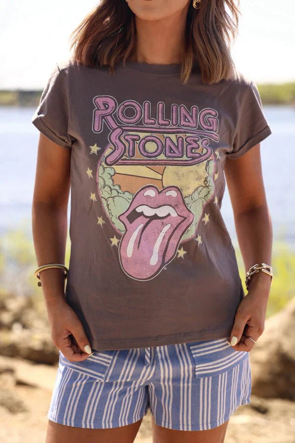 Unique Ways to Style Trendy Graphic Tees - Magnolia Boutique